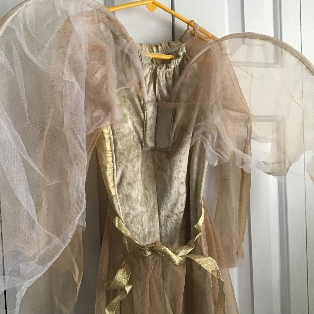 Golden angel costume - Picture 4 of 5